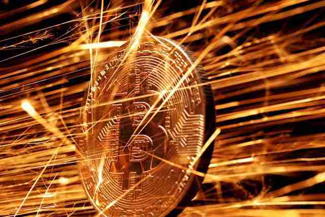 Cosa accade quando l’offerta in circolazione Bitcoin si esaurisce Cosa accade quando l’offerta in circolazione Bitcoin si esaurisce